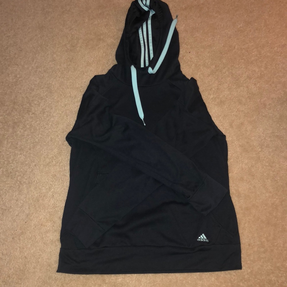 Adidas Sweatshirt